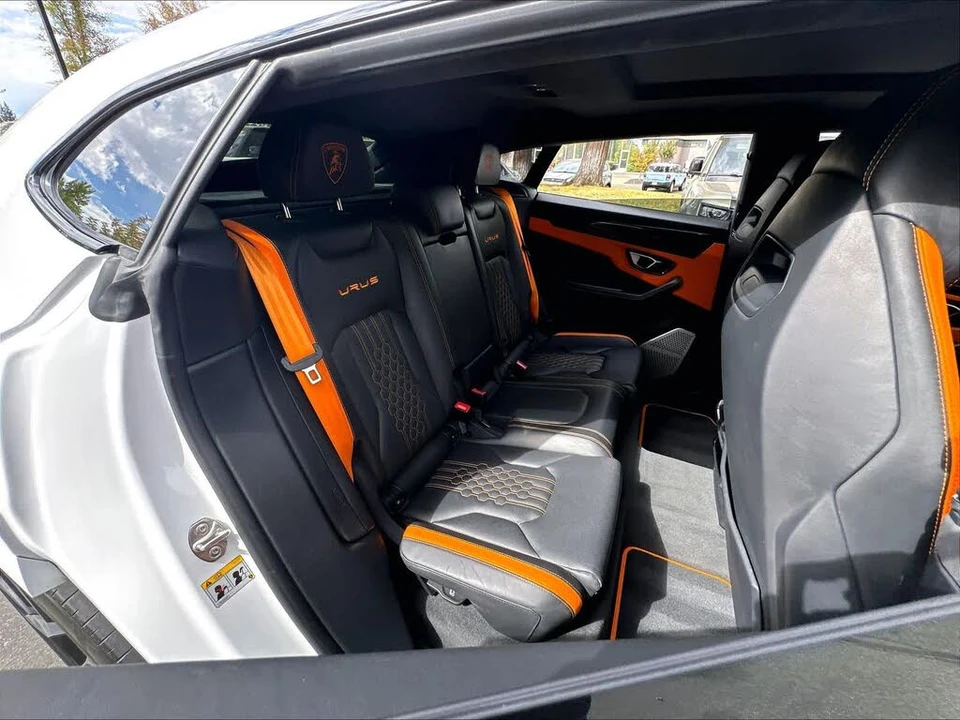 2023 Lamborghini Urus S - Image 28 of 31