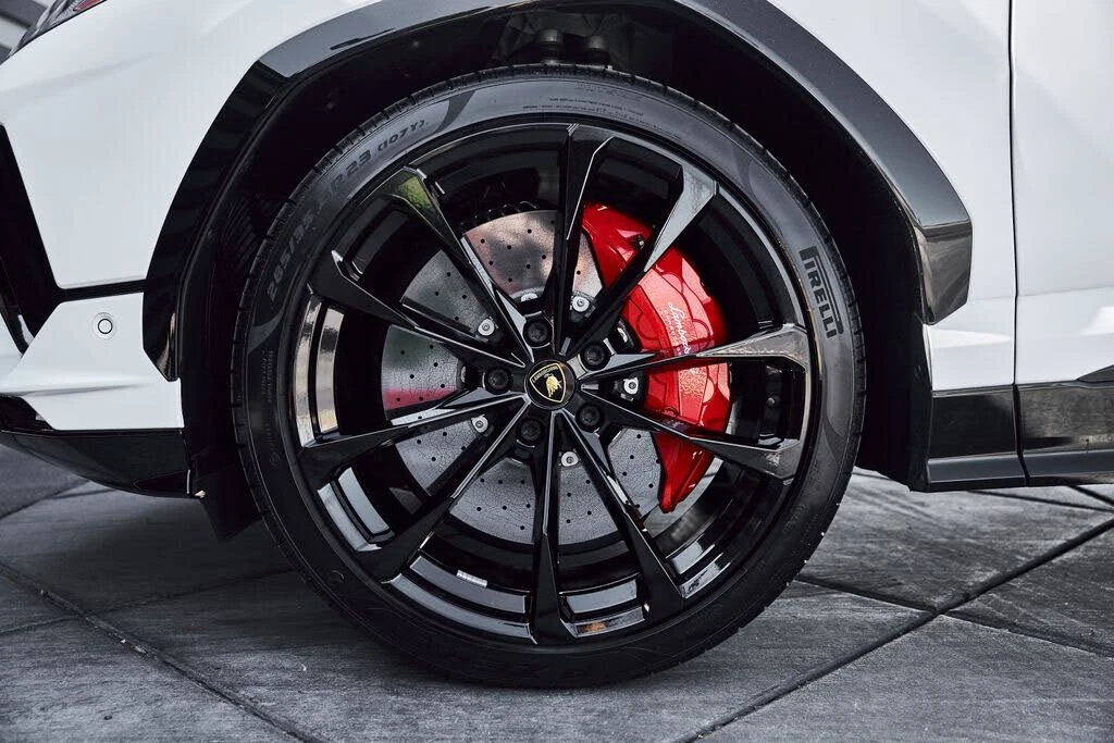 2023 Lamborghini Urus S - Image 3 of 31