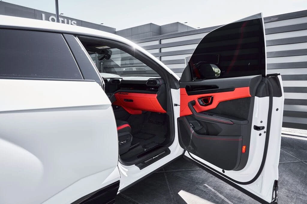 2023 Lamborghini Urus S - Image 27 of 31