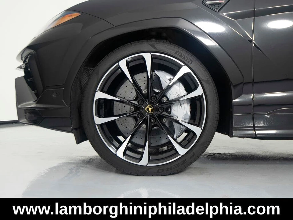 2023 Lamborghini Urus S - Image 9 of 31
