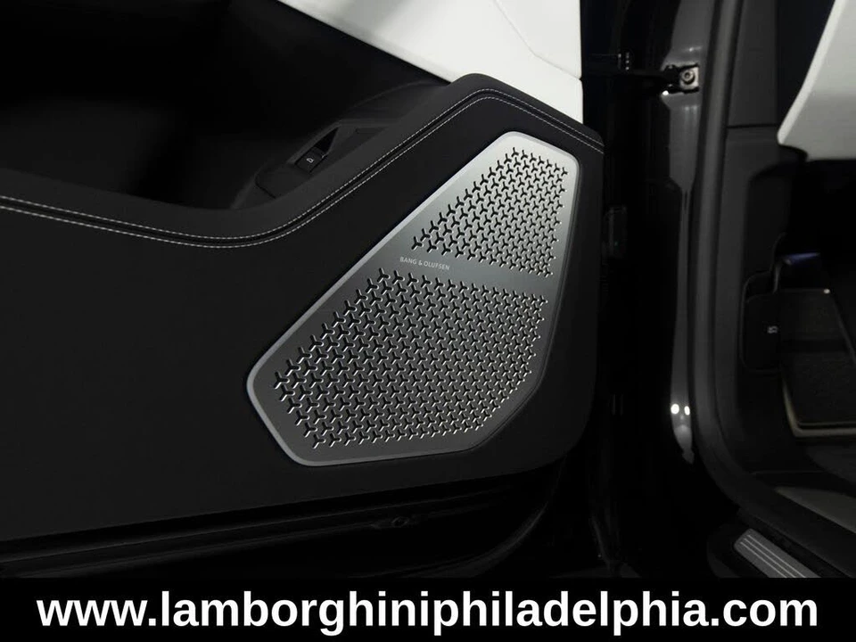 2023 Lamborghini Urus S - Image 12 of 31