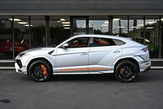 2023 Lamborghini Urus S - Image 8 of 31