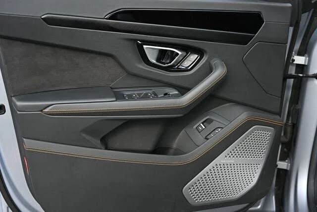 2023 Lamborghini Urus S - Image 26 of 31