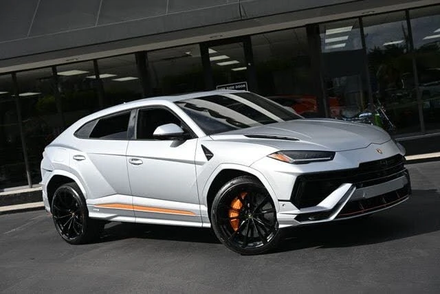 2023 Lamborghini Urus S - Image 2 of 31