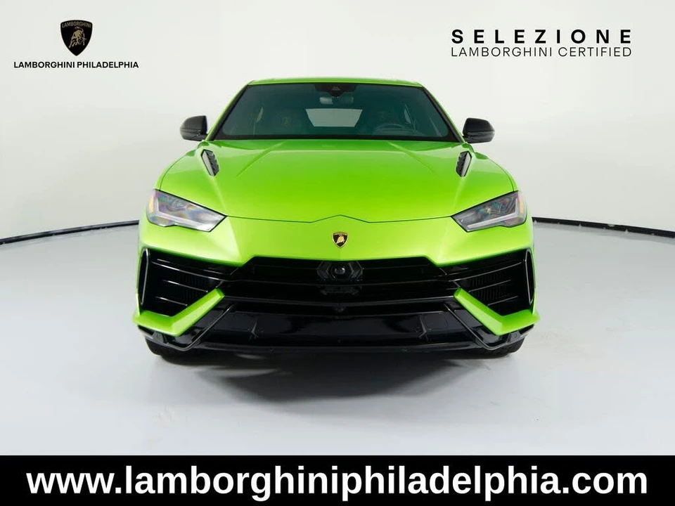 2023 Lamborghini Urus S - Image 2 of 31
