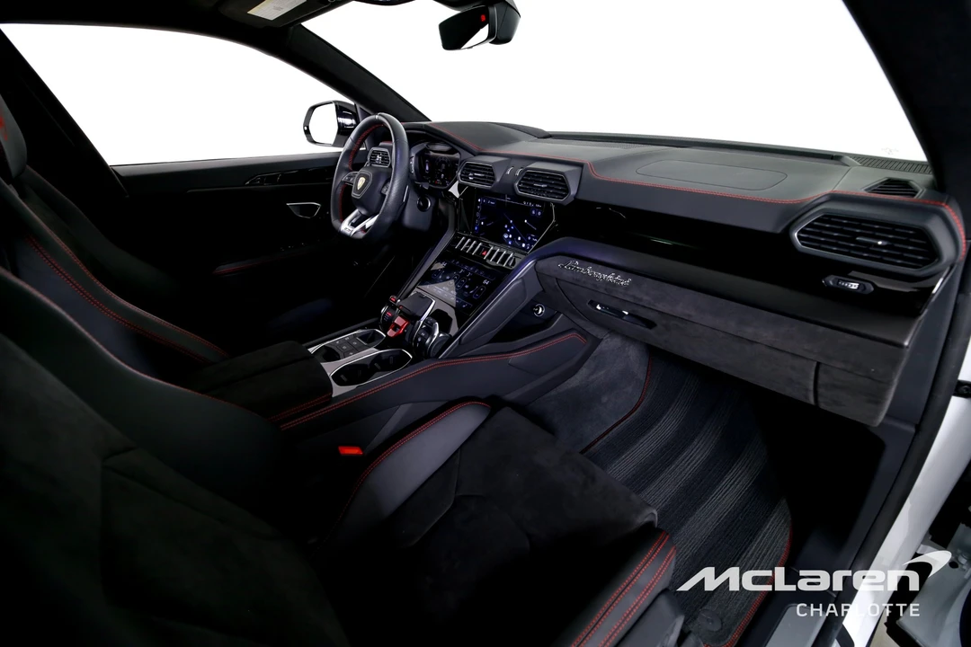 2023 Lamborghini Urus S - Image 28 of 31