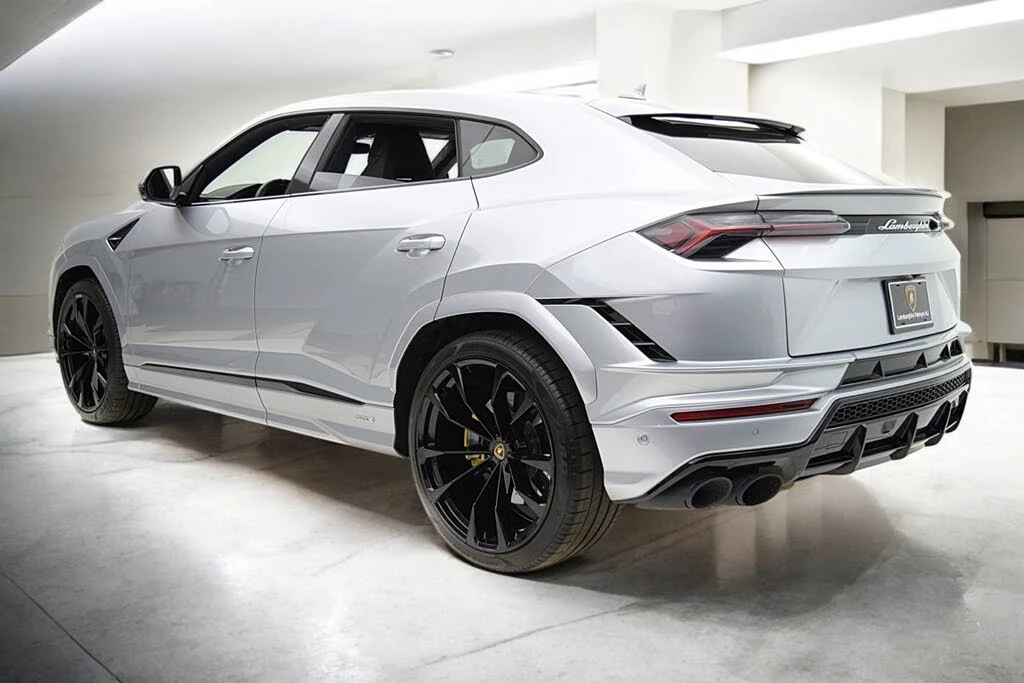 2023 Lamborghini Urus S - Image 7 of 31