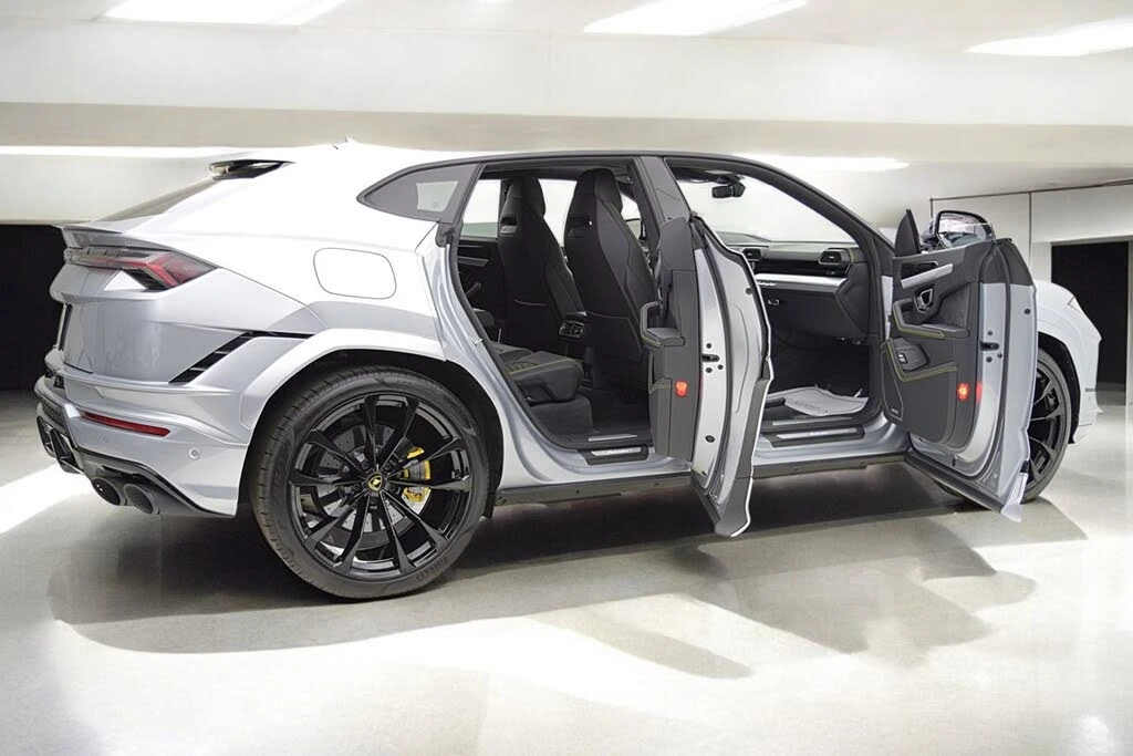 2023 Lamborghini Urus S - Image 10 of 31