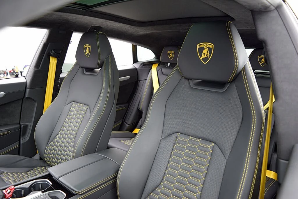 2023 Lamborghini Urus S - Image 25 of 31