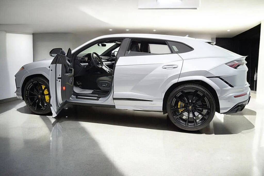 2023 Lamborghini Urus S - Image 6 of 31