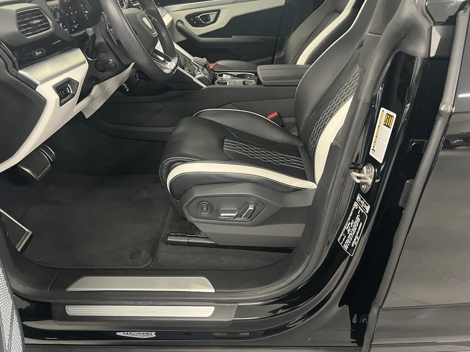 2023 Lamborghini Urus S - Image 23 of 31