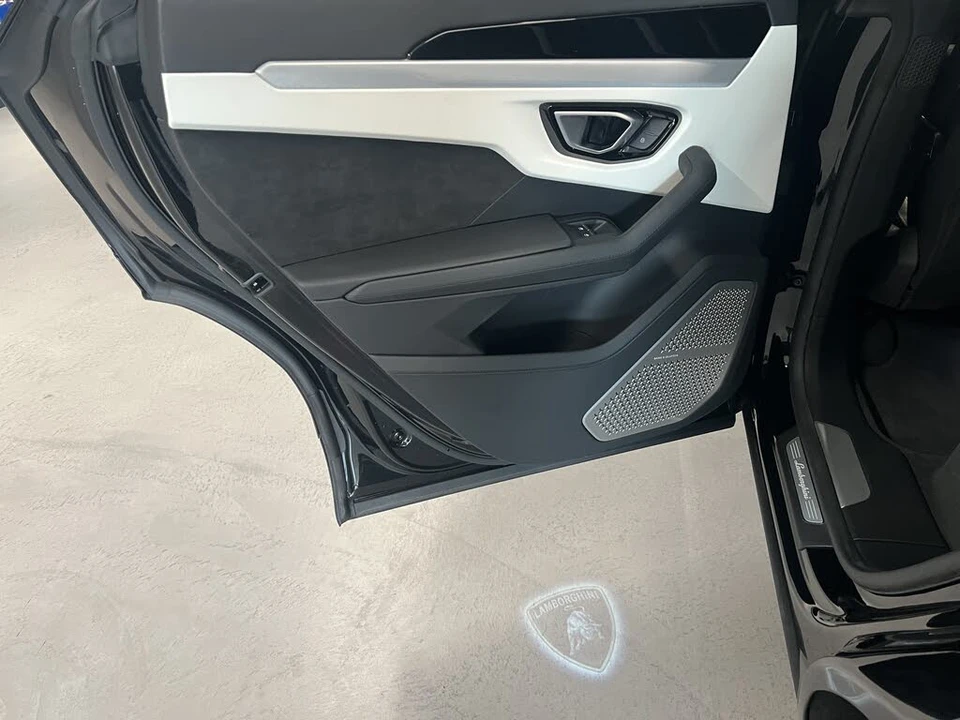 2023 Lamborghini Urus S - Image 14 of 31