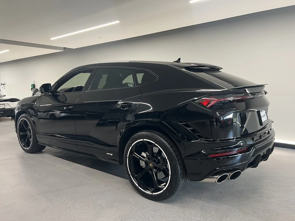 2023 Lamborghini Urus S - Image 7 of 31