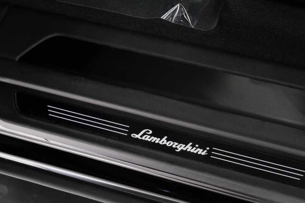 2023 Lamborghini Urus S - Image 29 of 31