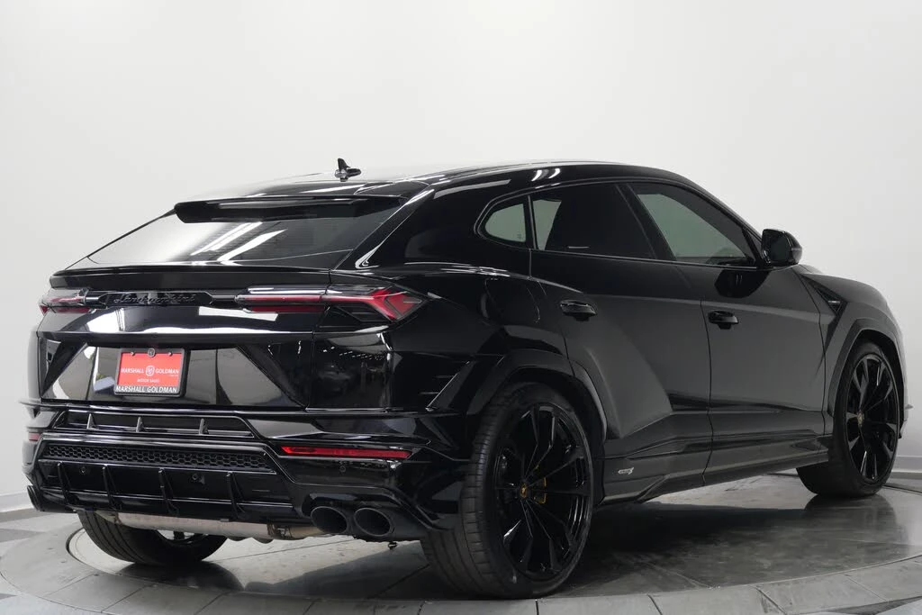 2023 Lamborghini Urus S - Image 9 of 31