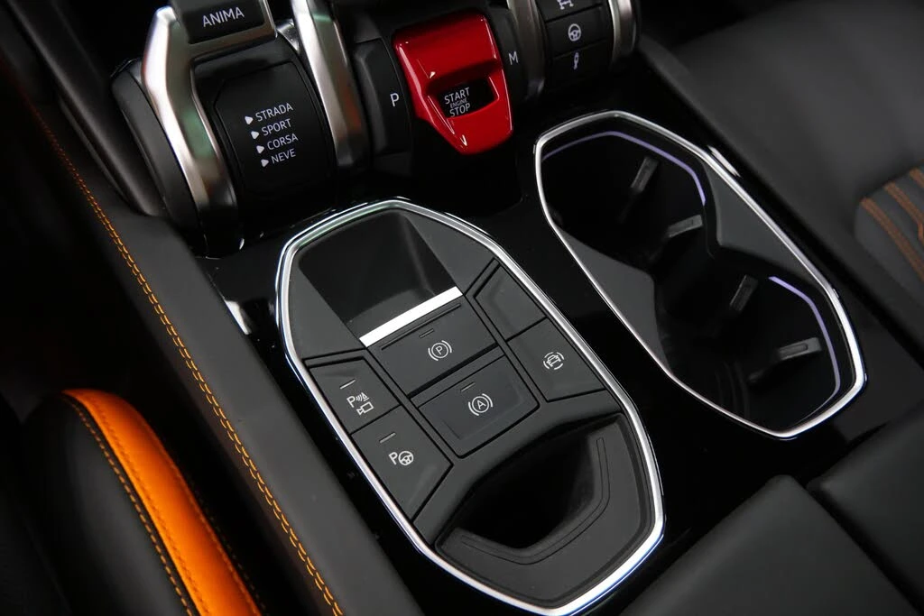 2023 Lamborghini Urus S - Image 27 of 31