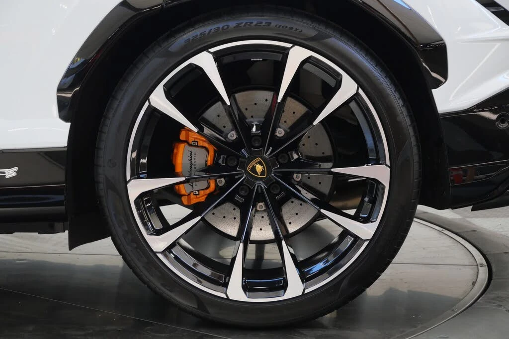 2023 Lamborghini Urus S - Image 11 of 31