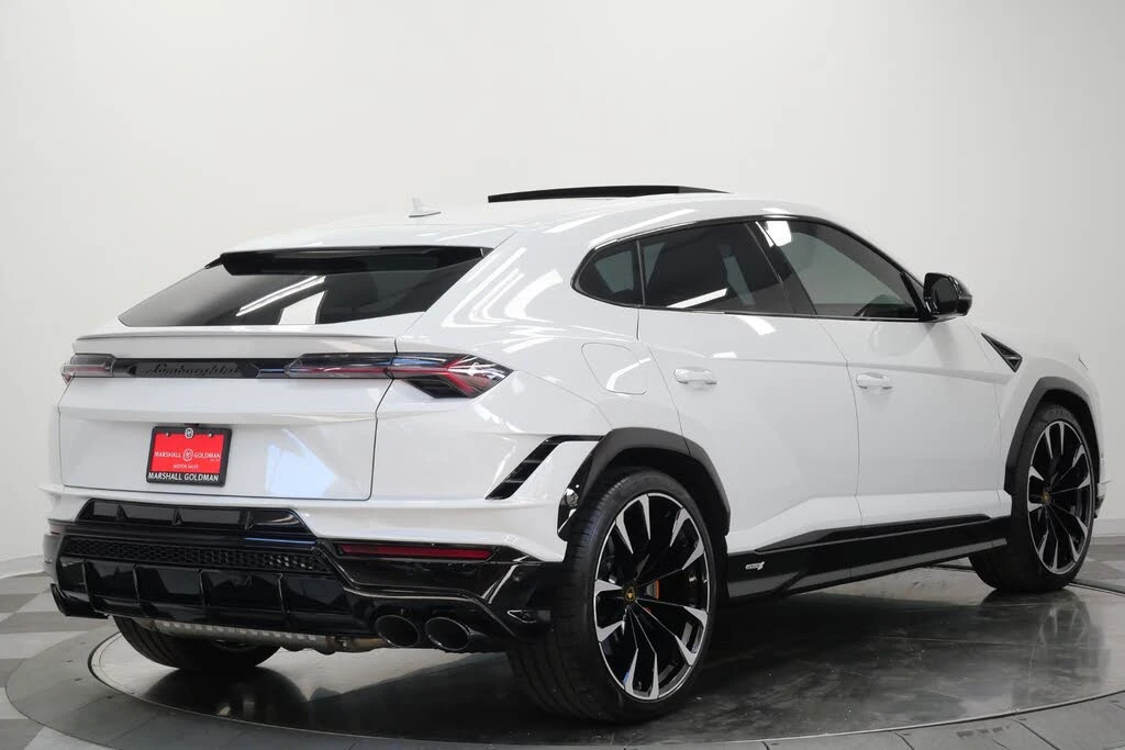 2023 Lamborghini Urus S - Image 9 of 31