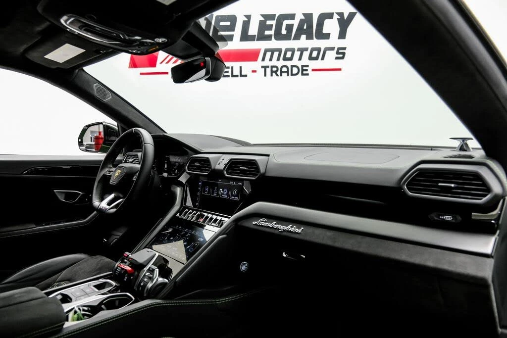 2023 Lamborghini Urus S - Image 16 of 31