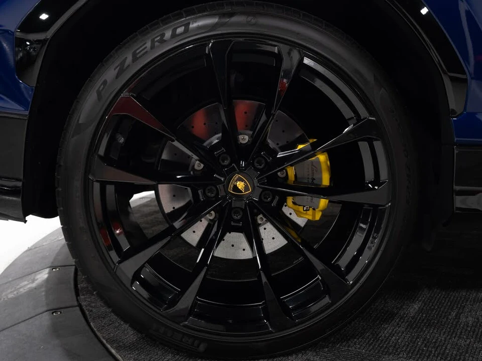 2023 Lamborghini Urus S - Image 27 of 31