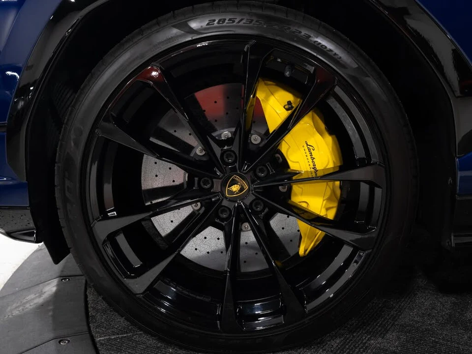 2023 Lamborghini Urus S - Image 25 of 31