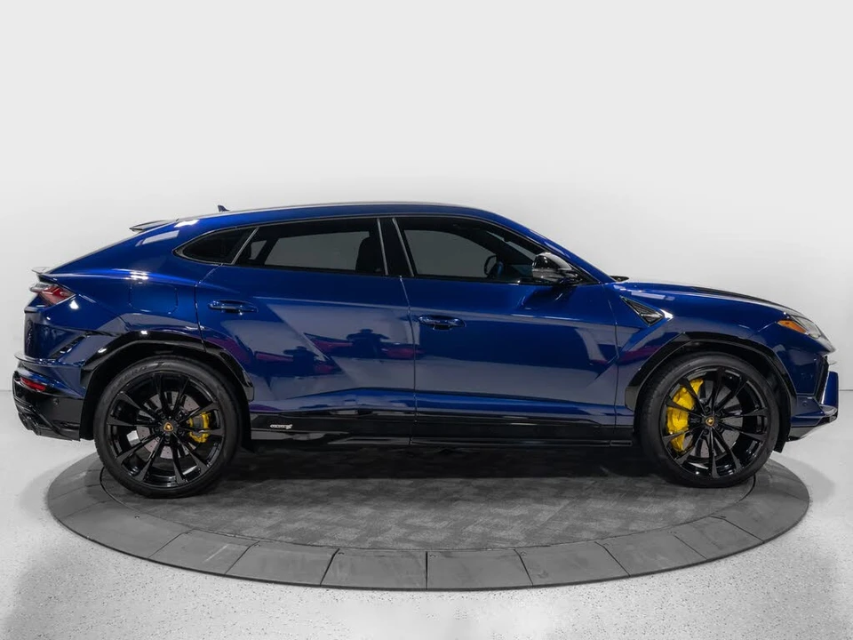 2023 Lamborghini Urus S - Image 10 of 31