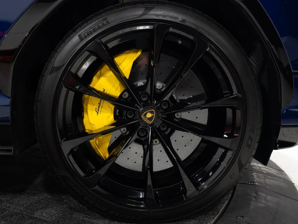 2023 Lamborghini Urus S - Image 28 of 31
