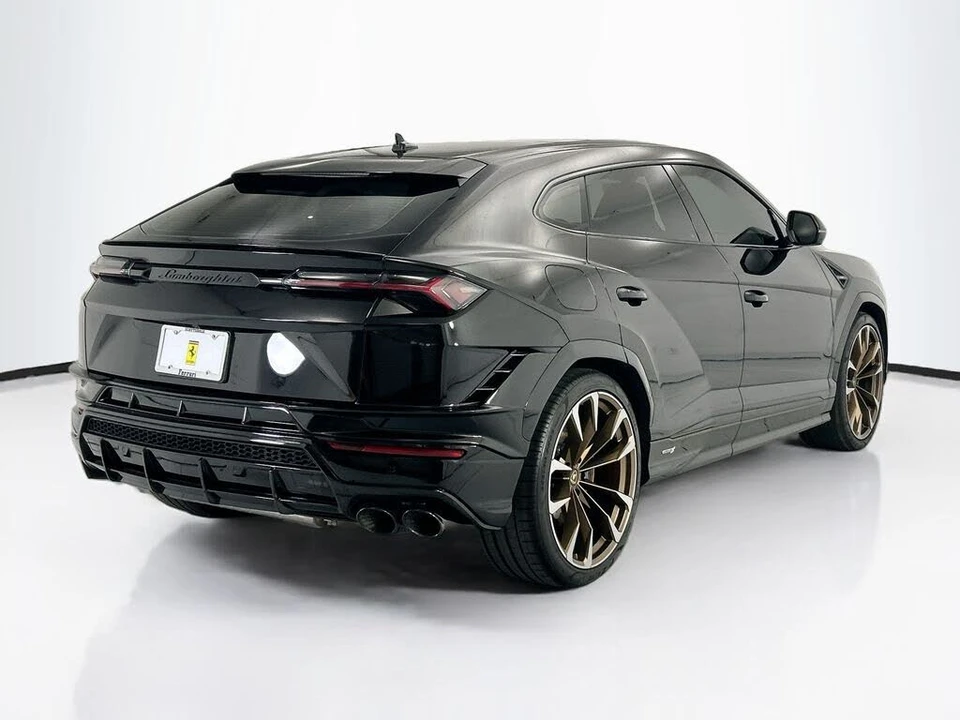 2023 Lamborghini Urus S - Image 5 of 31