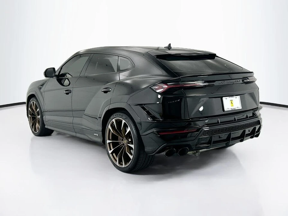 2023 Lamborghini Urus S - Image 7 of 31