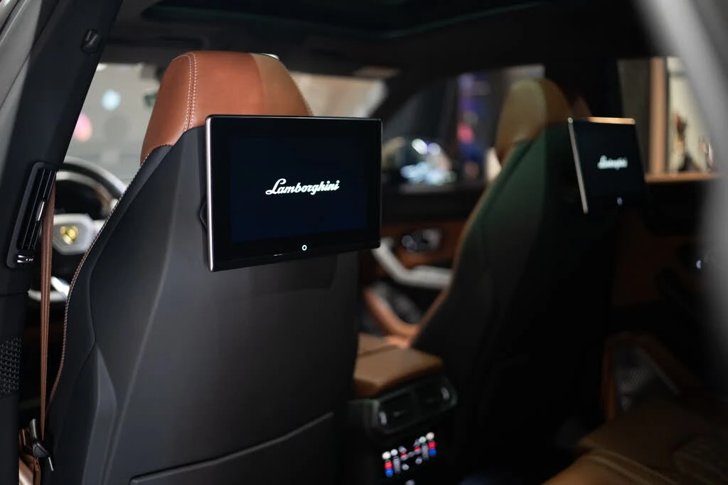 2023 Lamborghini Urus S - Image 17 of 31