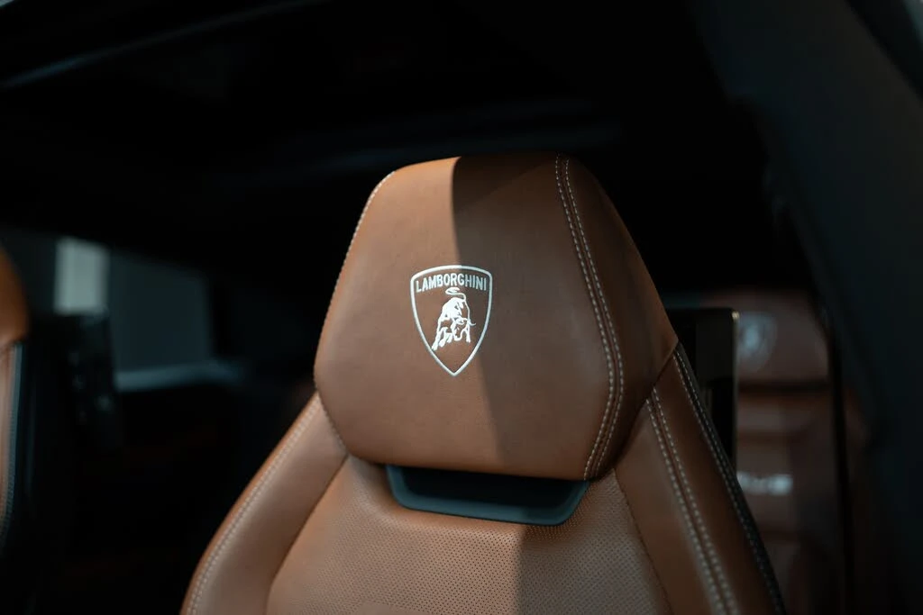 2023 Lamborghini Urus S - Image 7 of 31