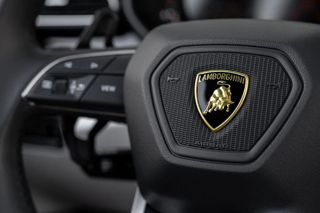 2023 Lamborghini Urus S - Image 28 of 31