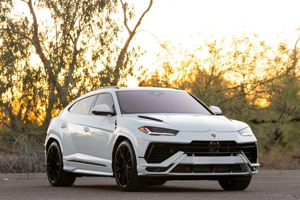 2023 Lamborghini Urus S - Image 2 of 31
