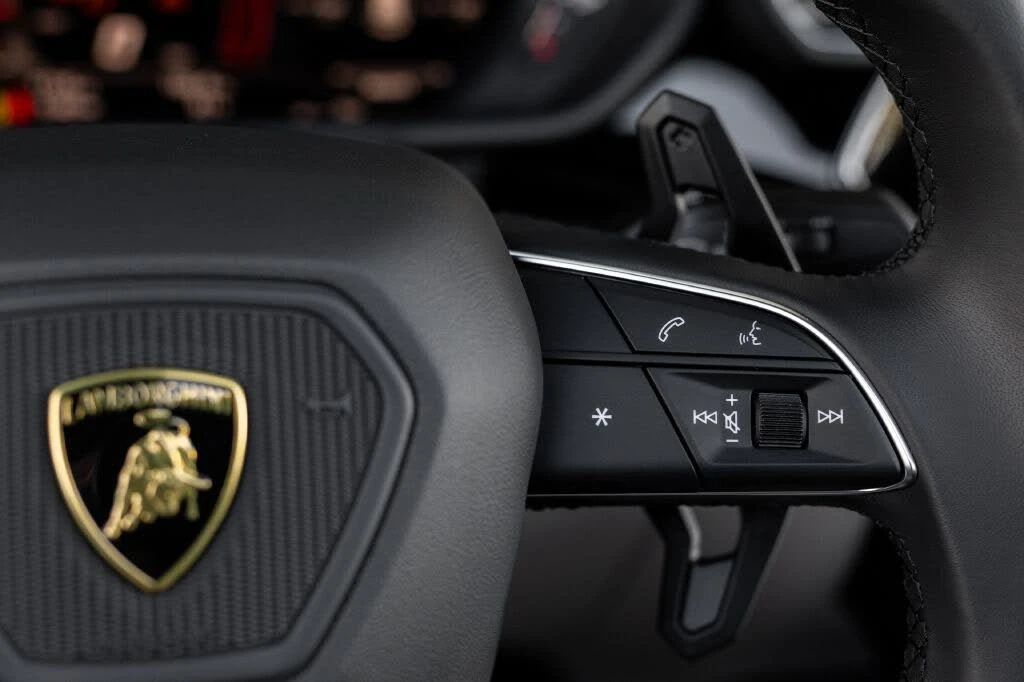2023 Lamborghini Urus S - Image 27 of 31