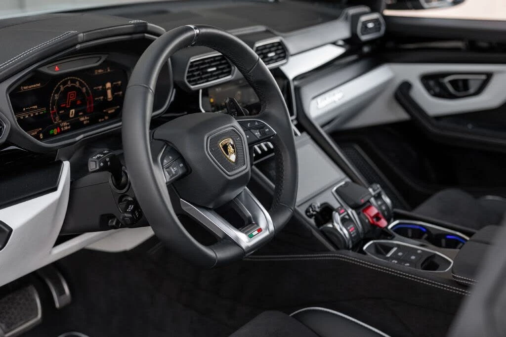 2023 Lamborghini Urus S - Image 20 of 31