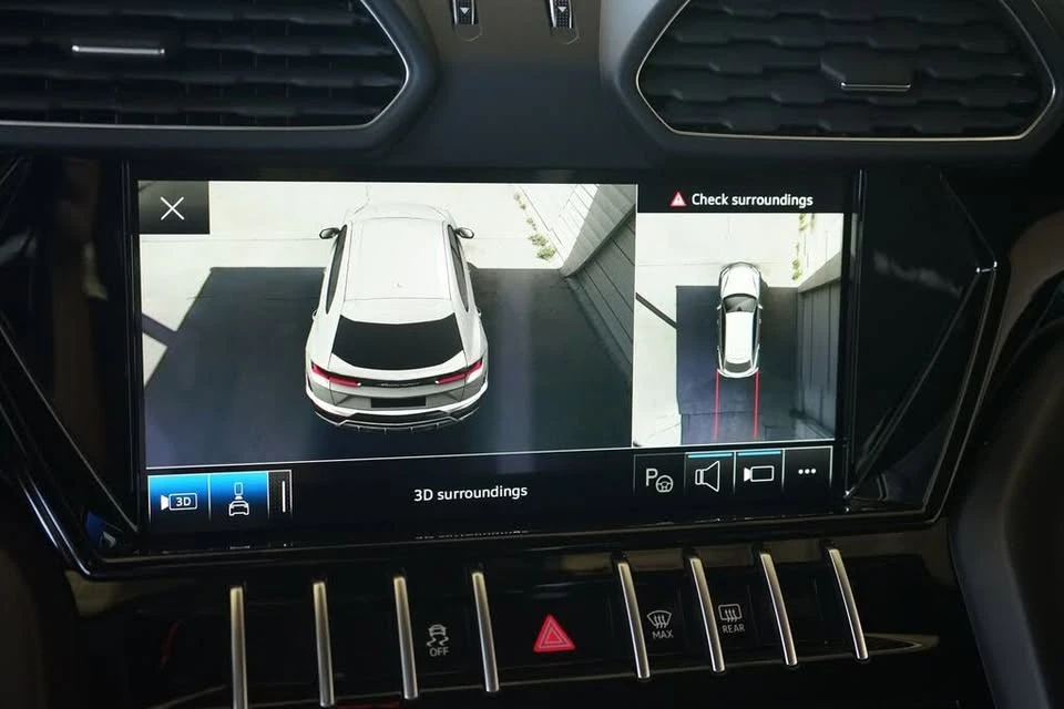 2023 Lamborghini Urus S - Image 15 of 20