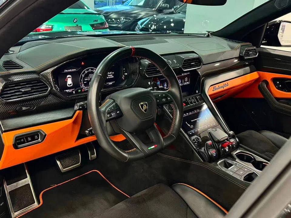 2023 Lamborghini Urus S - Image 5 of 31