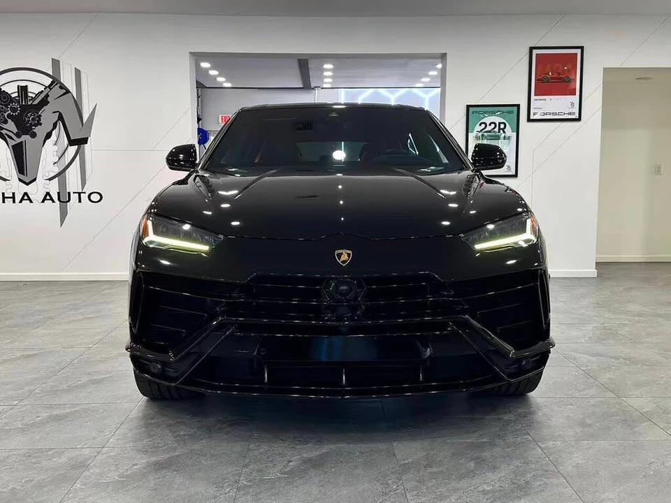 2023 Lamborghini Urus S - Image 2 of 31