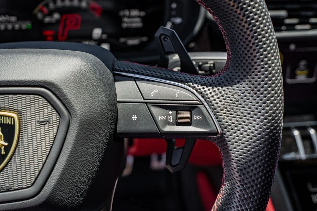 2023 Lamborghini Urus S - Image 25 of 31