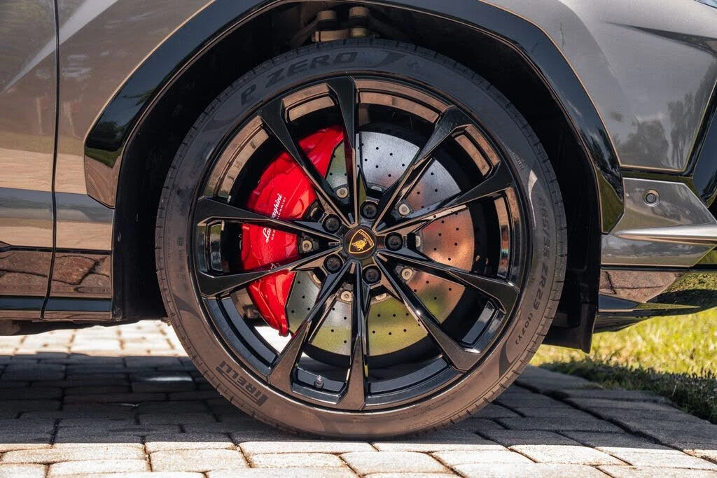 2023 Lamborghini Urus S - Image 14 of 31