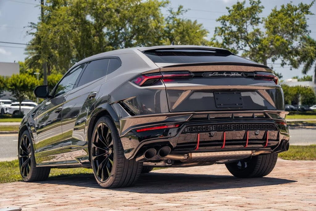 2023 Lamborghini Urus S - Image 3 of 31
