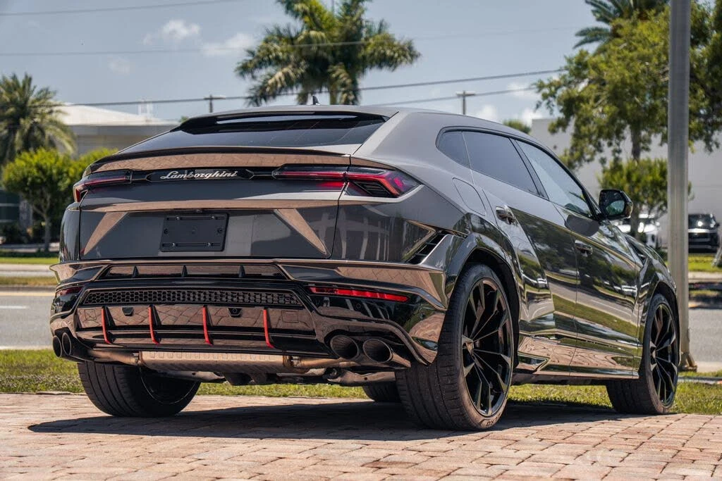 2023 Lamborghini Urus S - Image 5 of 31