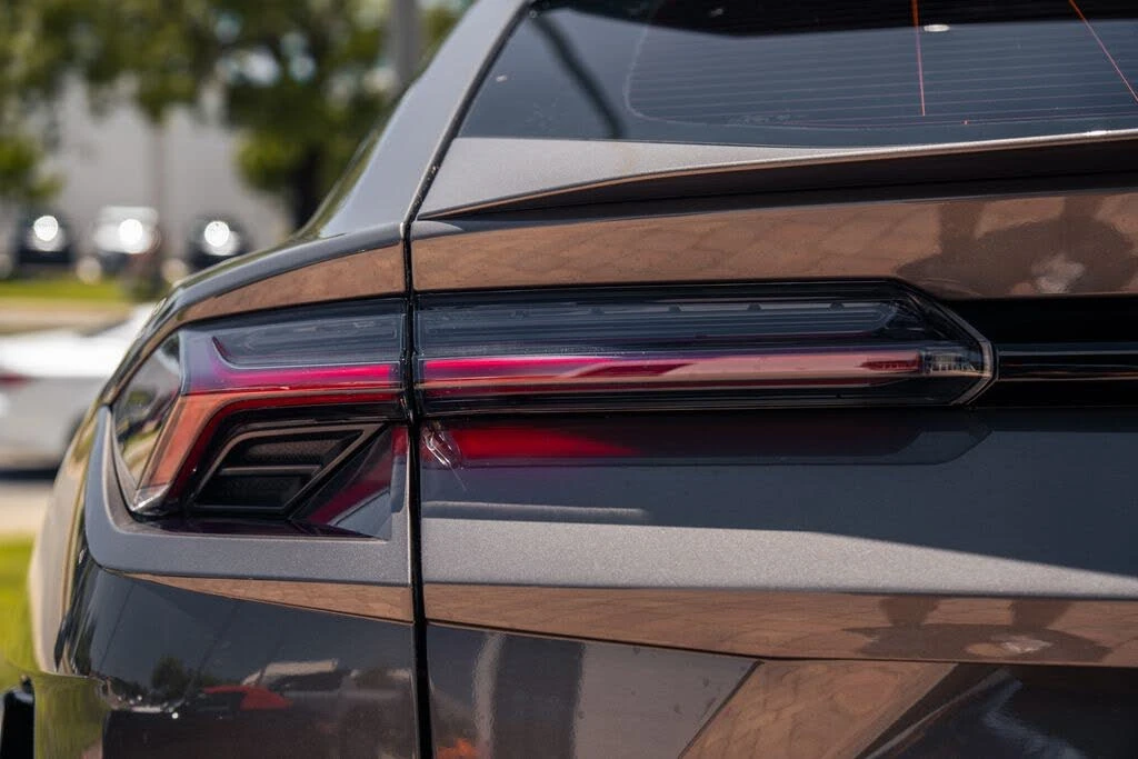 2023 Lamborghini Urus S - Image 11 of 31