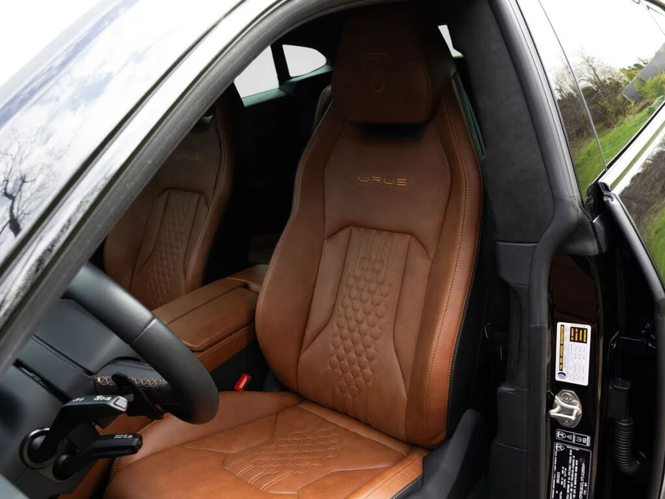 2023 Lamborghini Urus S - Image 11 of 31