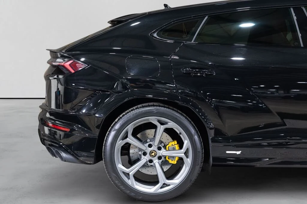 2023 Lamborghini Urus S - Image 20 of 31