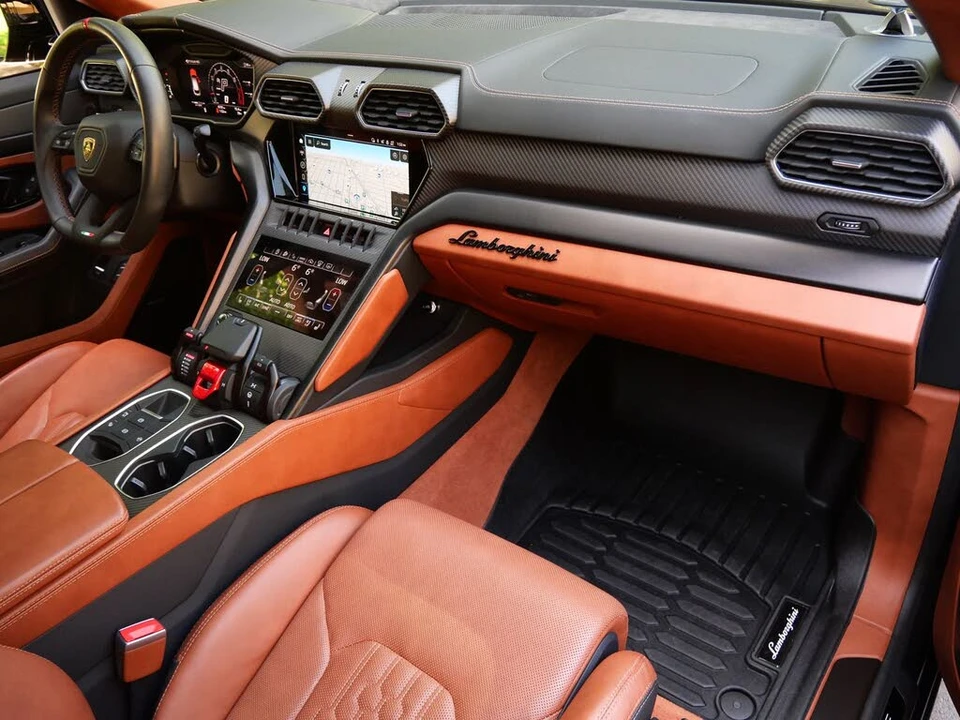 2023 Lamborghini Urus S - Image 26 of 28