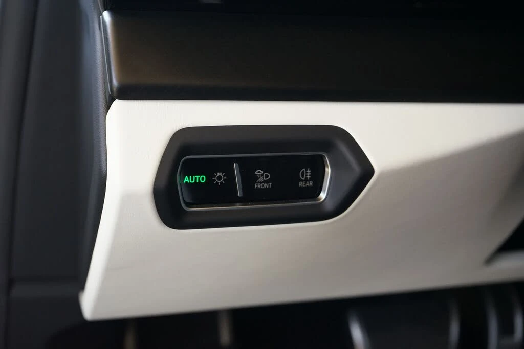 2023 Lamborghini Urus S - Image 31 of 31
