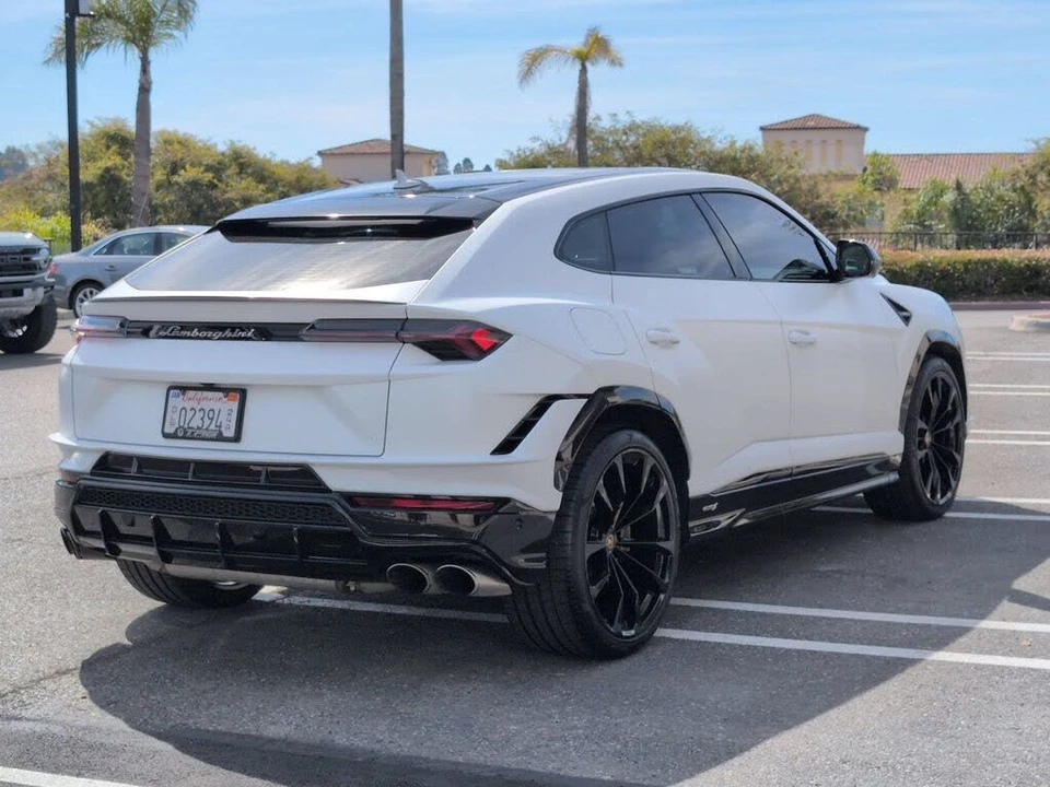 2023 Lamborghini Urus S - Image 6 of 30