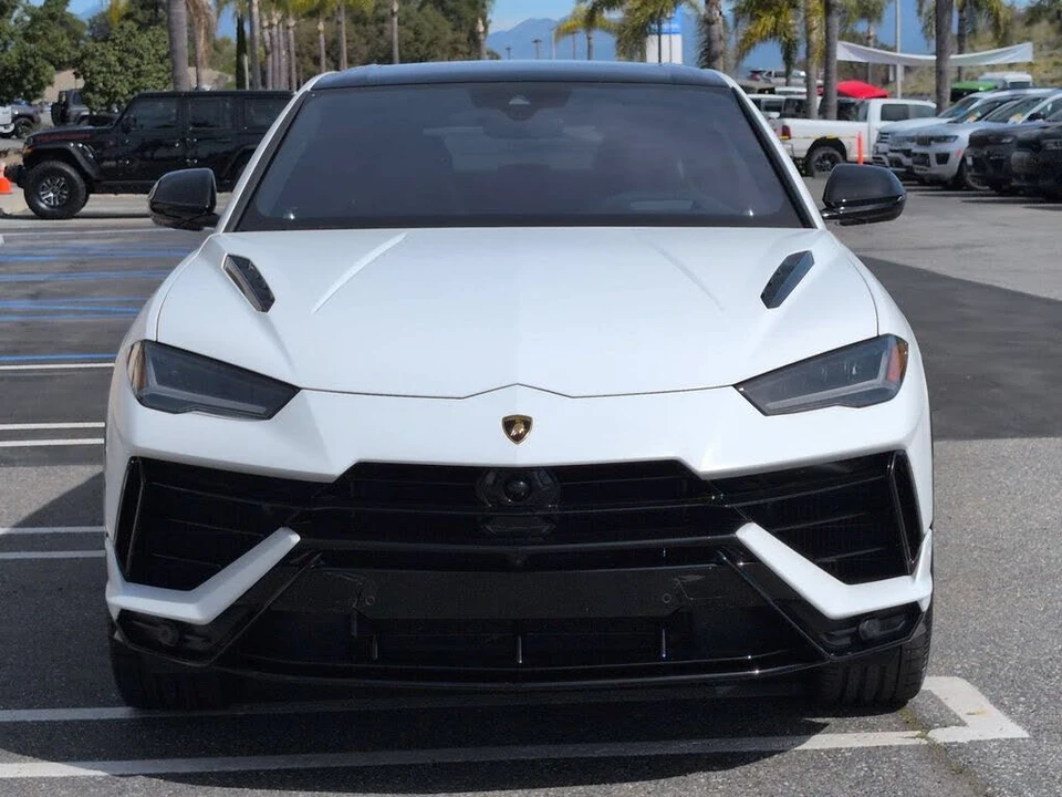 2023 Lamborghini Urus S - Image 3 of 30