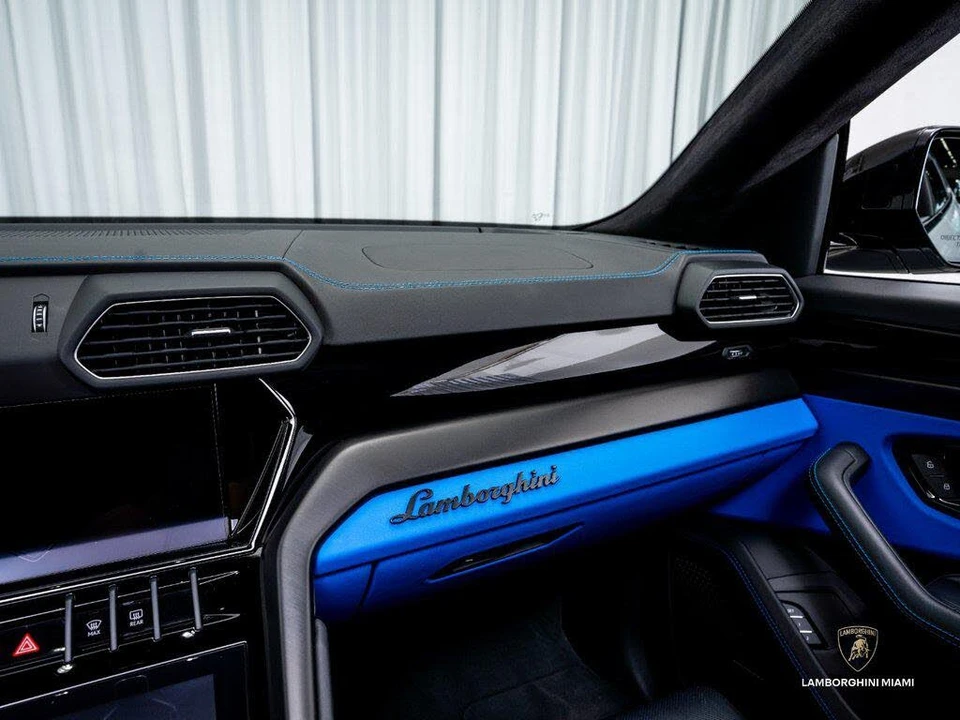 2023 Lamborghini Urus S - Image 31 of 31